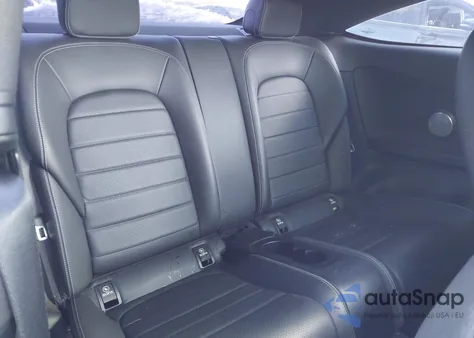 2019 Mercedes-Benz C 300 4Matic из США, поврежденный, VIN WDDWJ8EB5KF832116